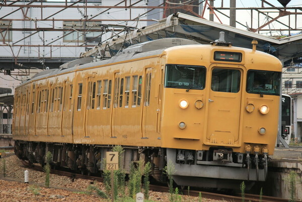 山陽本線の車両（画像：写真AC）。