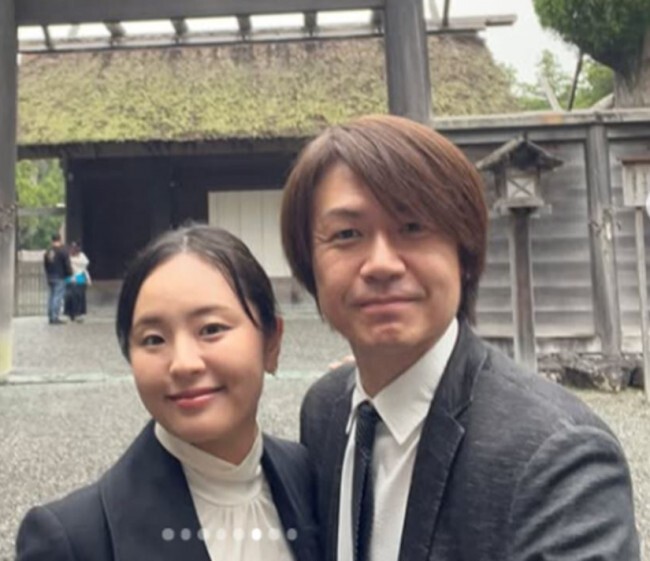 城咲仁、妻・加島ちかえとお参りへ　※「城咲仁」インスタグラム