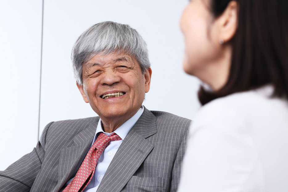 田原総一朗氏（奥）、和田眞理氏（手前）