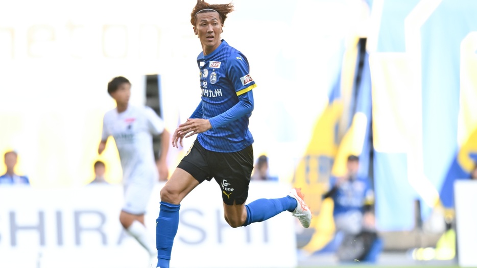 2021シーズンから大分でプレーしてきた長沢 (C)J.LEAGUE