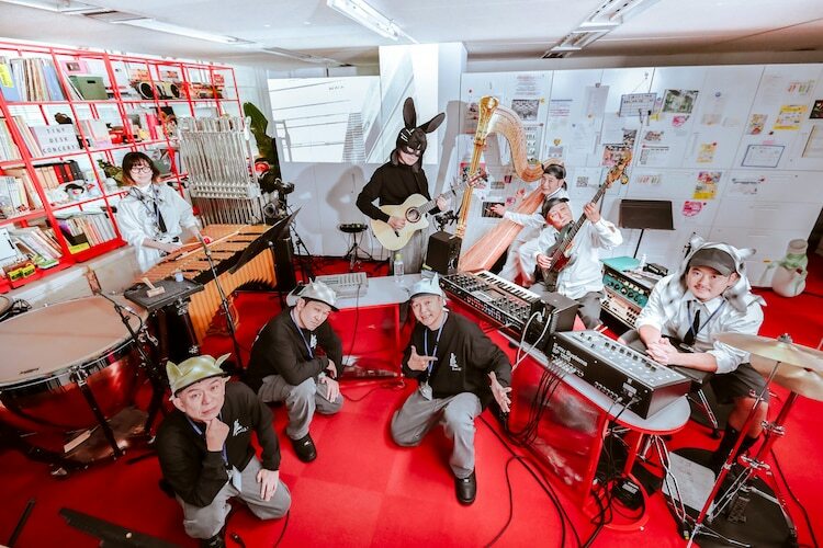 NHK総合「tiny desk concerts JAPAN 小沢健二」出演者（写真提供：NHK）