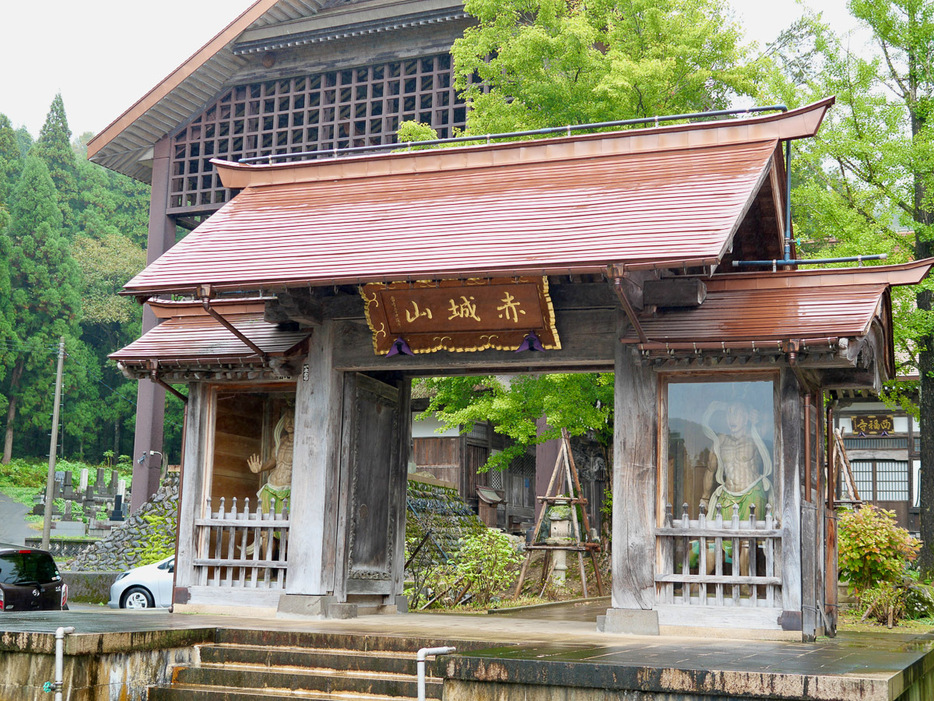 約500年の歴史を持つ曹洞宗の古刹・赤城山 西福寺。開山堂は「越後日光」と呼ばれている