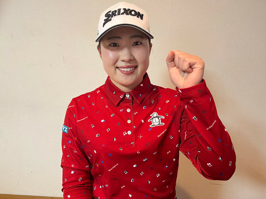 伊藤園レディース最終日。メルセデス・ランキングトップで２１歳の竹田麗央が自身初の年間女王に決まった。写真は、オンライン会見でポーズを取る竹田＝１０日（家族提供）