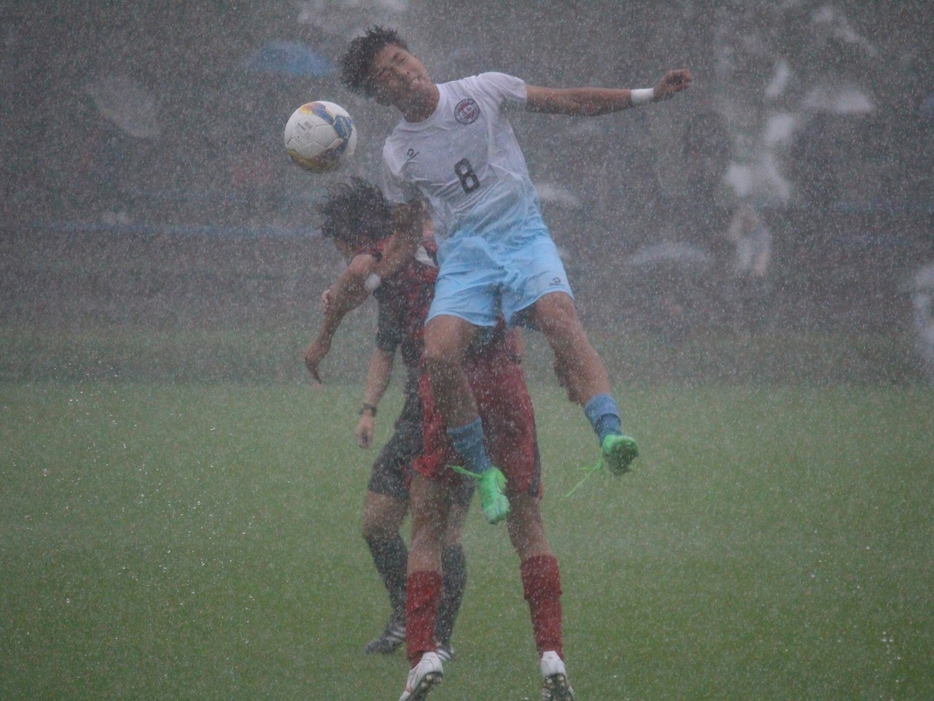 豪雨強風での激戦となった高知vs高知国際