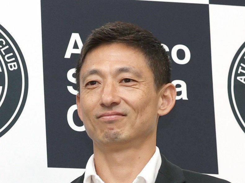 アトレチコ鈴鹿の朴康造監督