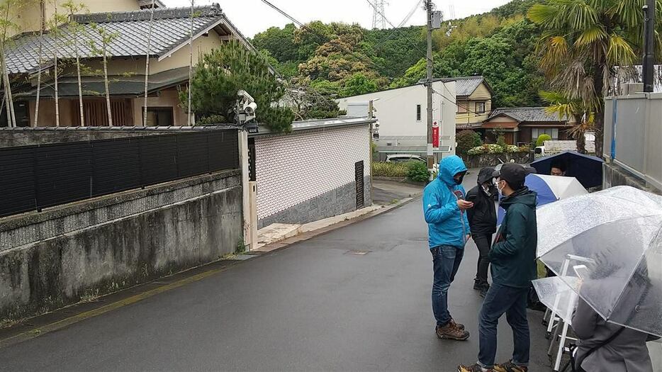 「紀州のドン・ファン」と呼ばれ、平成３０年に死亡した野崎幸助さんの自宅前