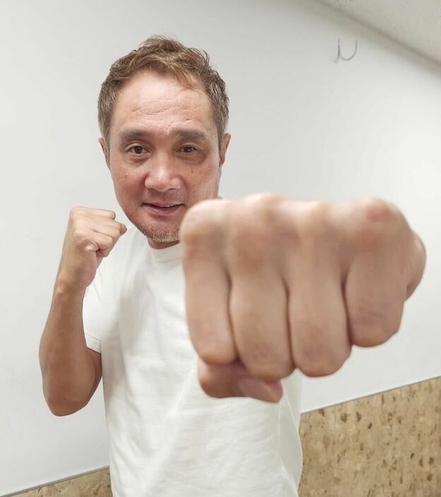 山あり谷ありの５２年間を振り返った元WBA世界ミドル級王者の竹原慎二（カメラ・近藤　英一）