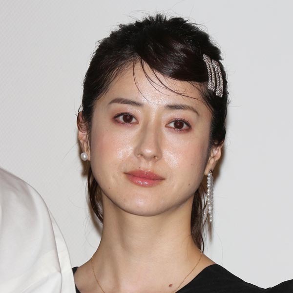 松本若菜（Ｃ）日刊ゲンダイ