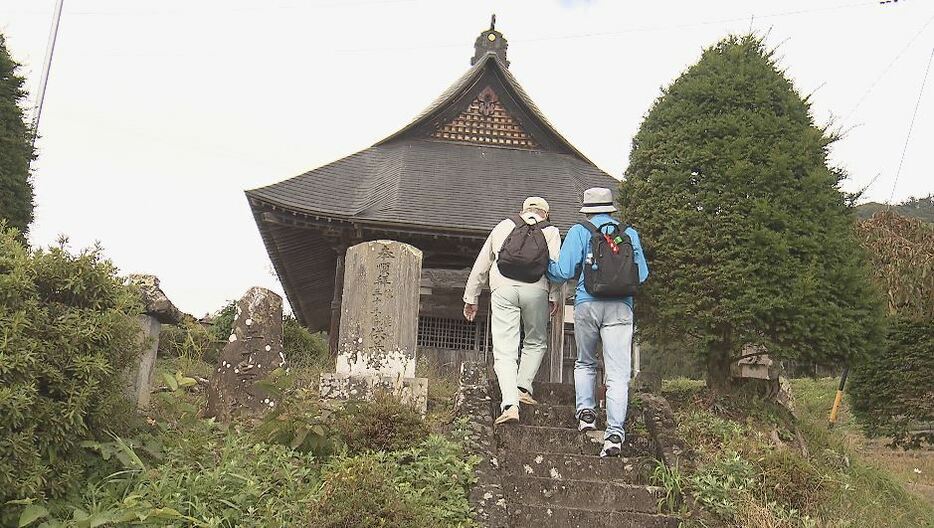 小川村の西照寺へ