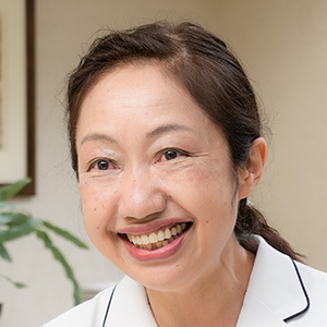 野村有子