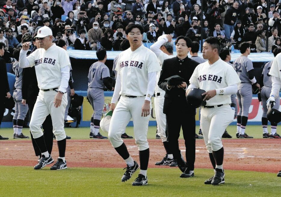 優勝の行方は決定戦へ…