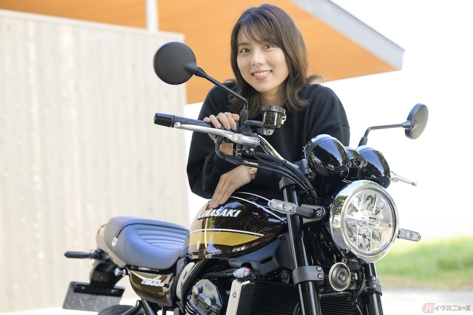 『Z900RS』の重厚感ある車体に鋭い乗り味のギャップに取り憑かれそうです