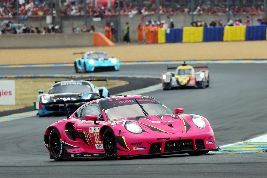 アイアン・デイムスの85号車ポルシェ911 RSR-19　2023年WEC第4戦ル・マン