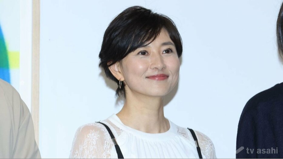 菊川怜、離婚公表後初のインスタ投稿　高校生に「未来へのカギ」を伝える