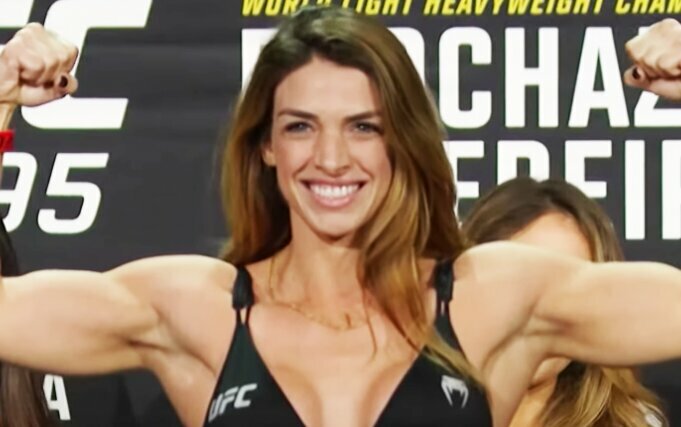 UFCで活躍する人気の柔術美女マッケンジー・ダーン