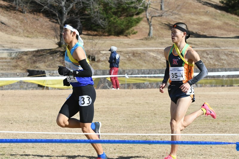 前回1位の京山（岡山、左）と2位の国府（山口）が今年も全中駅伝に出場する