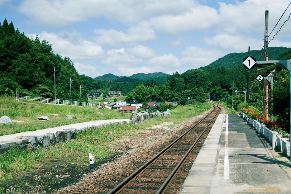 出雲八代駅ホーム