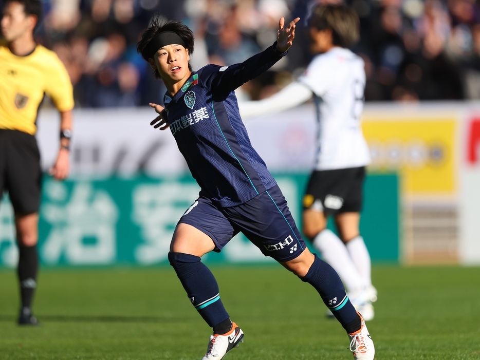 MF紺野和也(J.LEAGUE)