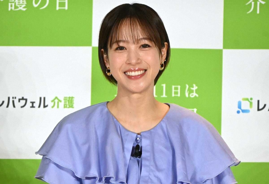 イベントに登壇した鷲見玲奈（撮影・小渕　日向子）