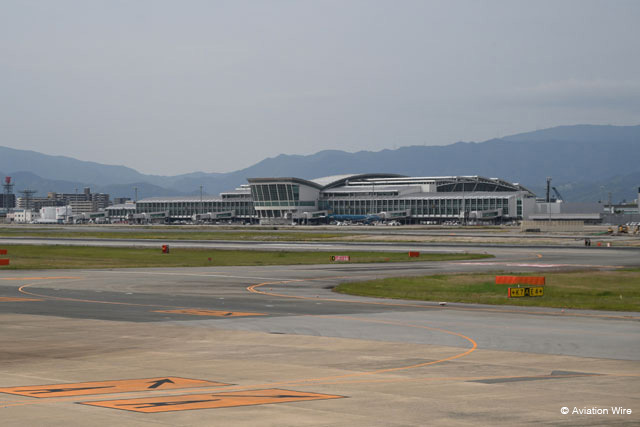 カスハラ対策を策定する福岡空港＝PHOTO: Tadayuki YOSHIKAWA/Aviation Wire