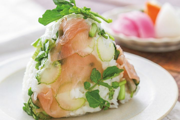 「生ハムとセロリクレソンのおむすび」