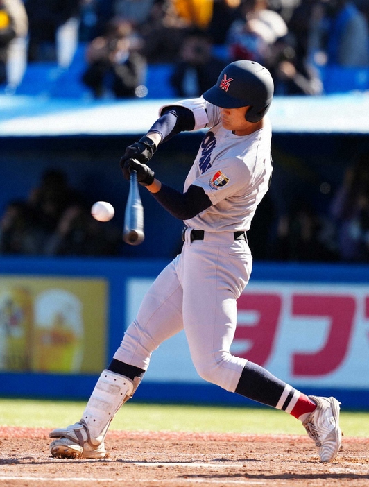 大谷翔平にも重なる横浜・阿部葉太の打撃フォーム