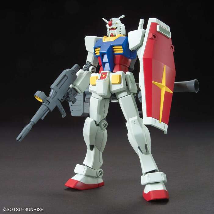 ガンプラの「HGUC 1/144 RX-78-2 ガンダム」は1100円から1320円に値上げされる（バンダイスピリッツ提供）