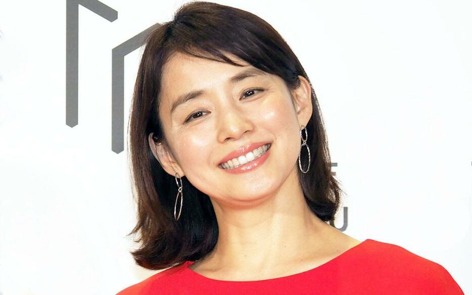 石田ゆり子さん