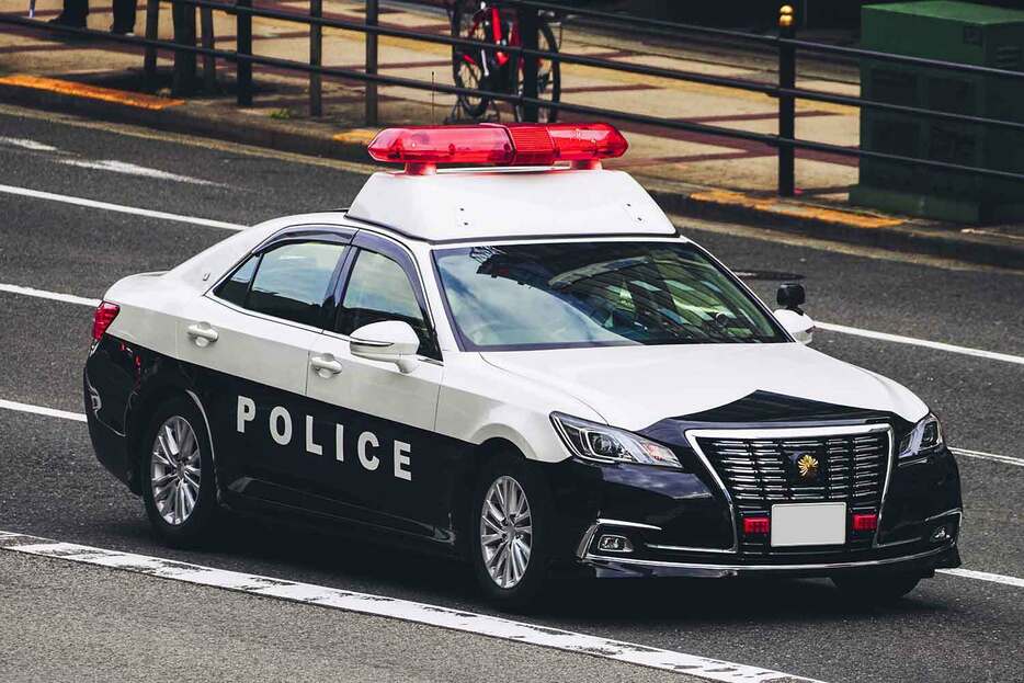 警察官になれば誰でもパトカーを運転できるようになるわけではなく、特別な運転技能の資格を取得しなければならない。