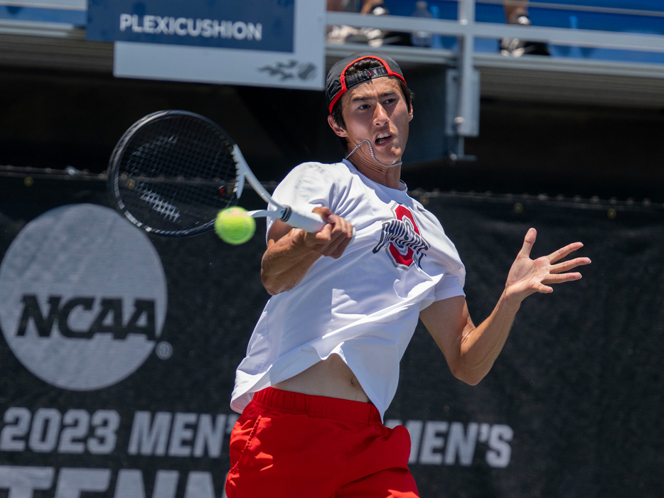 写真は2023年NCAAテニス選手権でのトゥロター・ジェームズ（日本）（Getty Images）