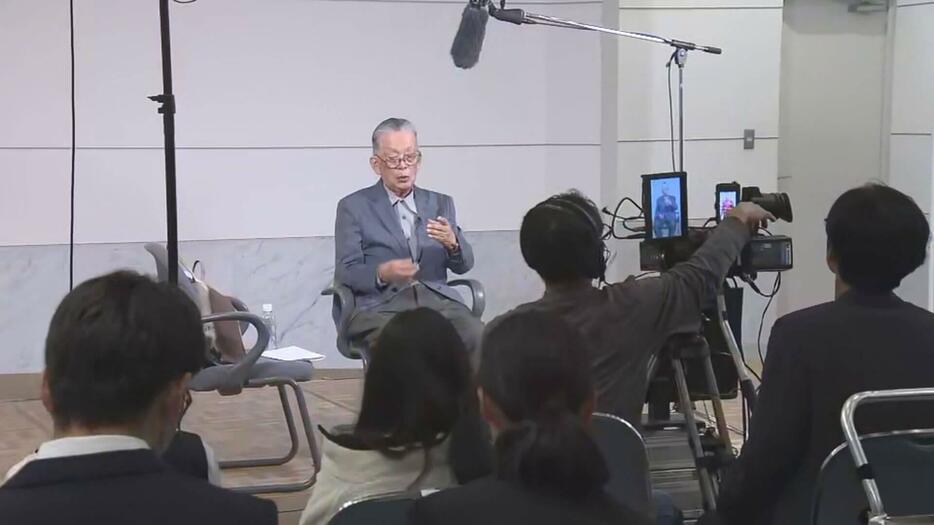 ＡＩが回答を選択　「被爆証言応答装置」小中高生が参加　広島