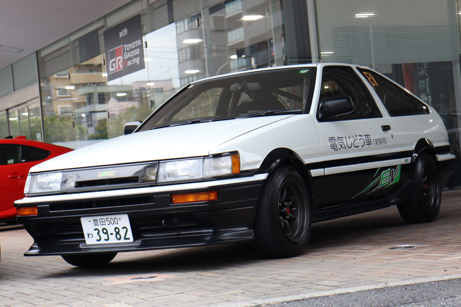 『頭文字D』にも登場する「AE86」(カローラレビン)がEVに?