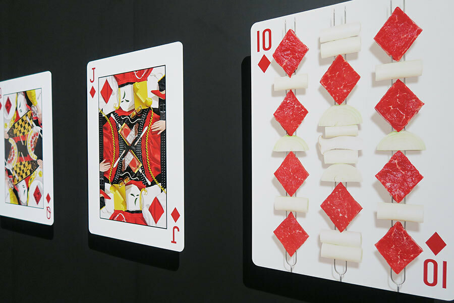 吉田ユニ展『PLAYING CARDS』作品一例