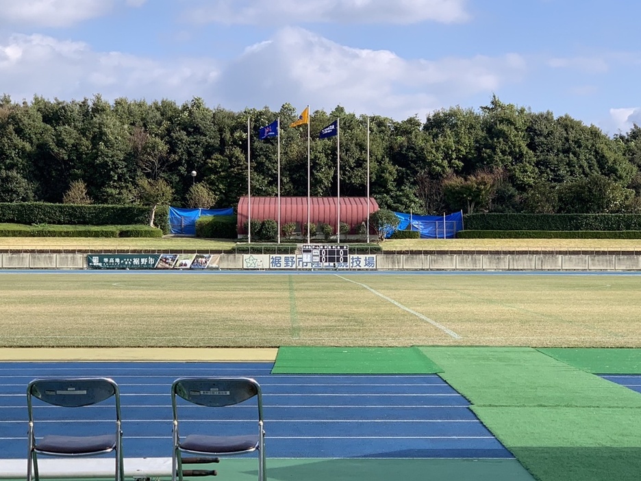 裾野市運動公園陸上競技場