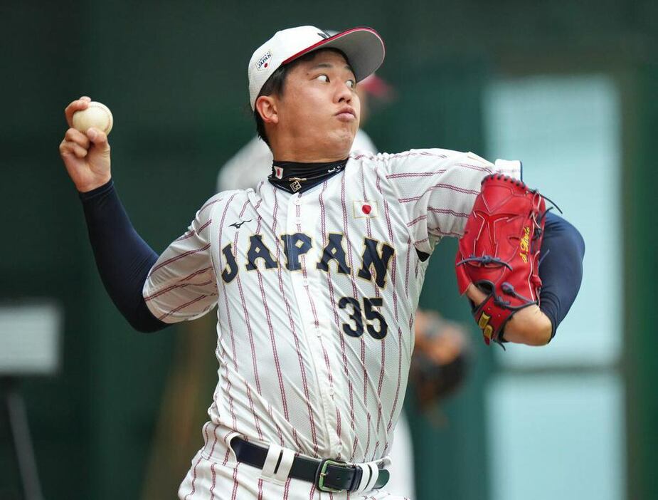 才木は侍ジャパンに初招集された＝10月31日、宮崎・清武総合運動公園