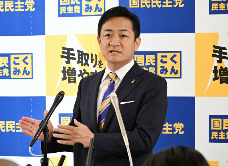 記者会見で質問に答える国民民主党の玉木雄一郎代表＝衆院第1議員会館で2024年11月5日午前9時39分、平田明浩撮影