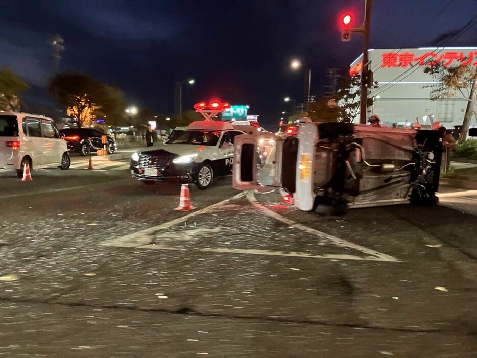 新潟市西区の交差点で軽自動車同士の衝突事故