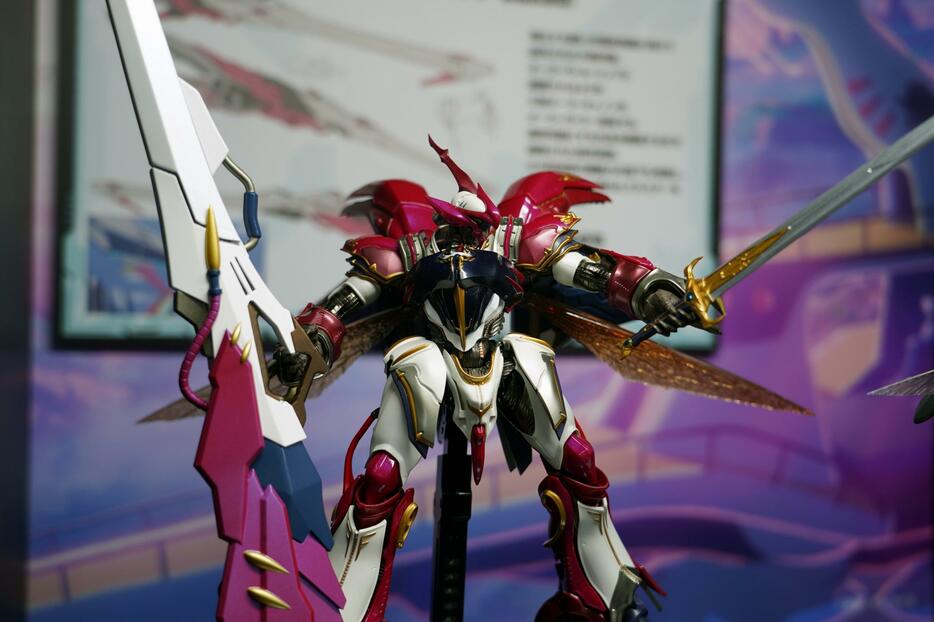 「AURA BATTLER DUNBINE SIDE R」に登場する新デザインの武装「METAL BUILD DRAGON SCALE 大型オーラ・キャノン（オーラ・バトラー装備試験型）仮」