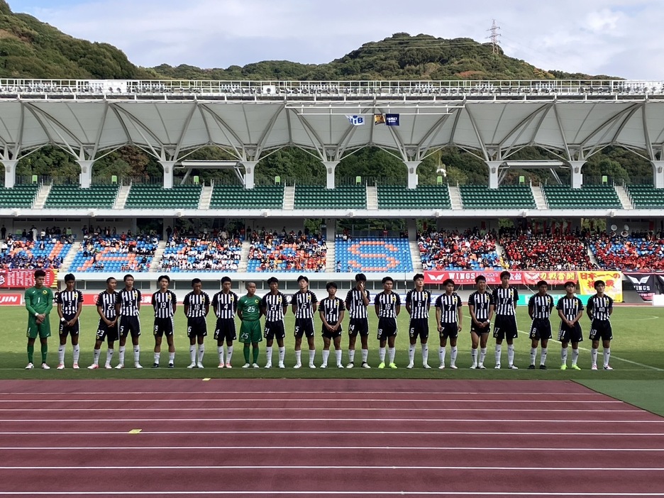 長崎総科大附イレブン(写真＝藤原裕久)