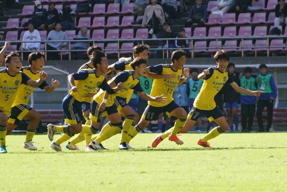 鹿島学園イレブン（写真＝矢島公彦）