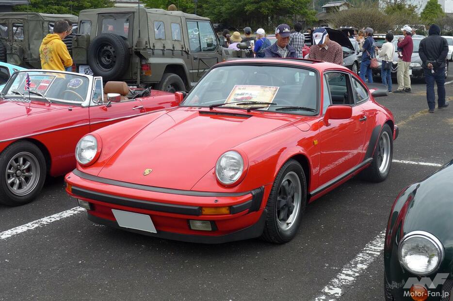 新車時からワンオーナーという1984年型ポルシェ911カレラ(930)。この年から「カレラ」の名前が復活した記念すべきモデルイヤー。