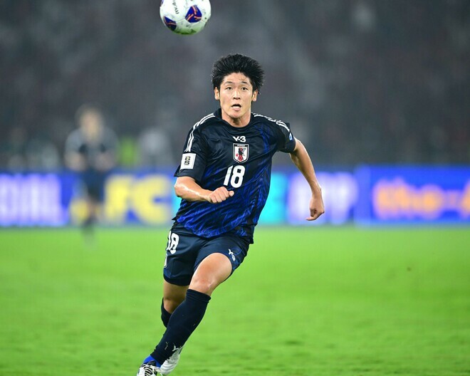 28歳で日本代表デビューを果たした大橋。写真：金子拓弥 (サッカーダイジェスト写真部／現地特派)