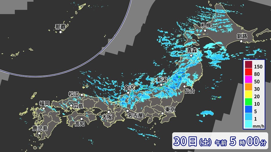 30日午前5時の雨雲の様子。日本海側では断続的にやや強い雨が降り大雨の所も。