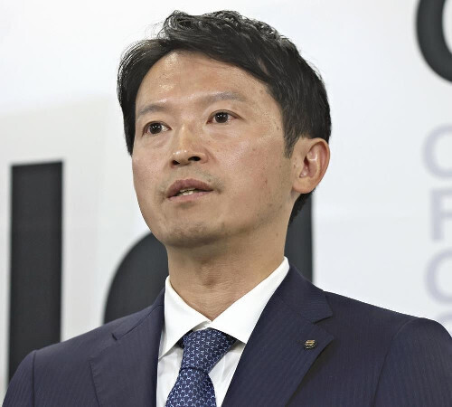 斎藤元彦知事（１９日、神戸市中央区の兵庫県庁で）