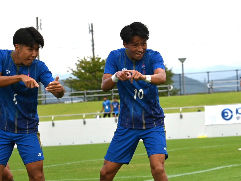 夏の総理大臣杯(4点)、関西リーグ(18点)で得点王に輝いた阪南大の10番FW金本毅騎(2年=C大阪U-18)(Koyo KODAMA/GEKISAKA)