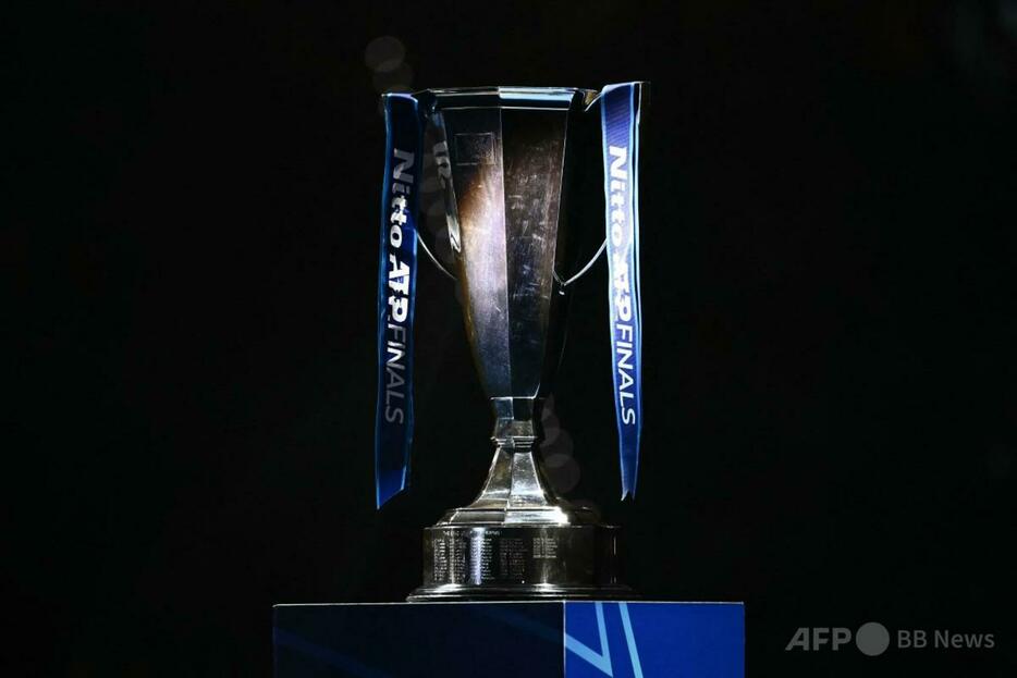 男子テニス、ATPファイナルズ。シングルスの優勝トロフィー（2024年11月17日撮影）。【翻訳編集】 AFPBB News