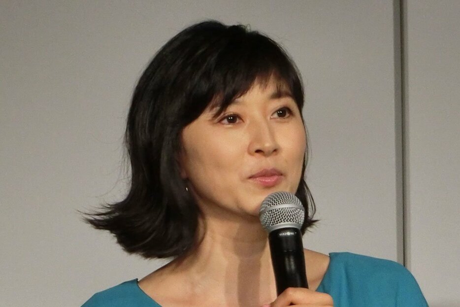 離婚を発表した菊川怜