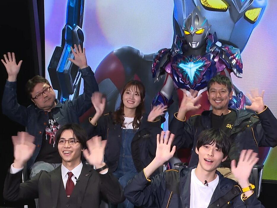 （C）円谷プロ （C）ウルトラマンアーク製作委員会・テレビ東京