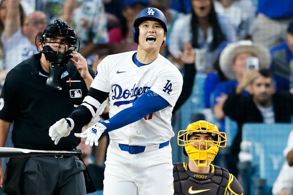 三度MVPを手にした大谷。(C)Getty Images