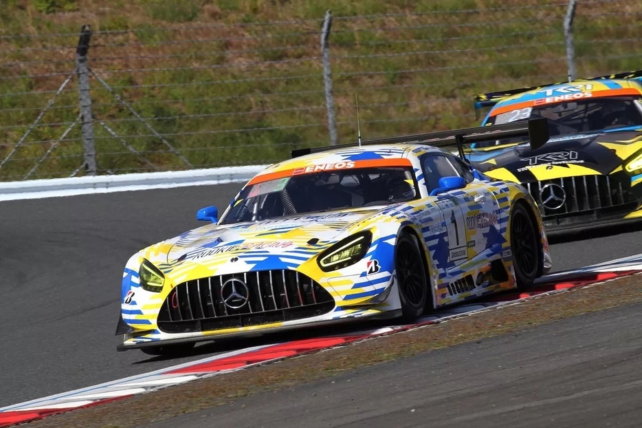 1号車中升 ROOKIE AMG GT3